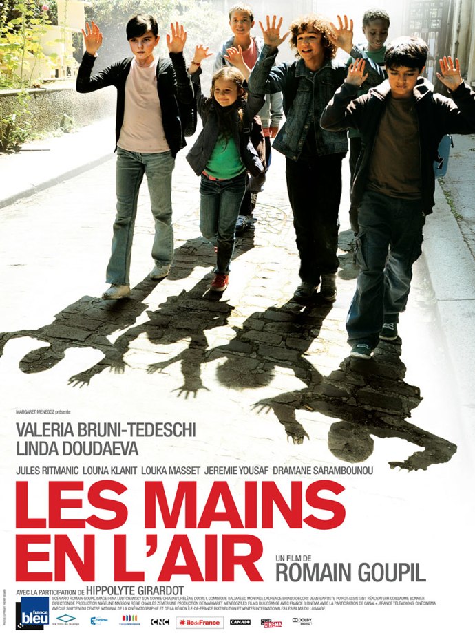 Comedia "Mãos ao alto" de Romain Goupil no Cineclube Badesc