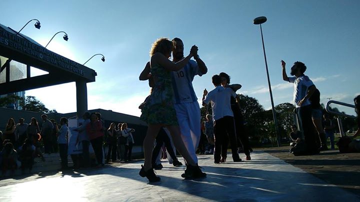 Tango na Rua tem edição na Beira Mar