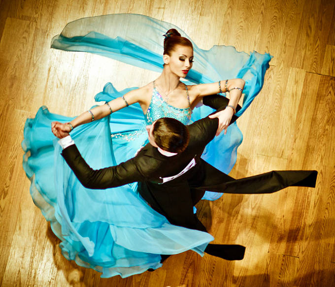 Oficina gratuita de Ballroom dance - Foxtrot e Valsa de Viena