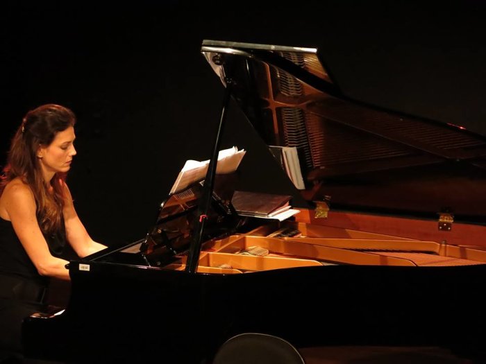 Recital gratuito com professores DMU Udesc e pianista convidada Hyun Kim
