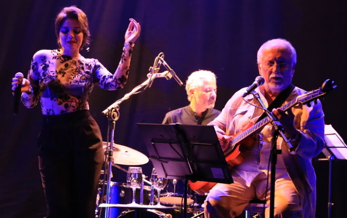 Maria Luiza e Roberto Menescal apresentam "Jazz in Bossa, Bossa in Jazz"