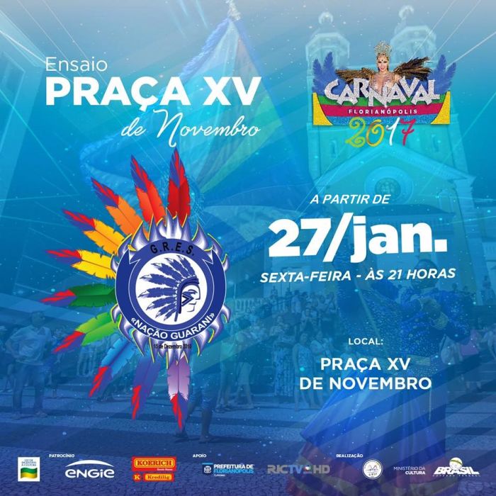 Ensaios das escolas de samba em volta da Praça XV de Novembro - Carnaval Florianópolis 2017