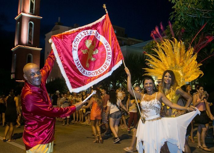 Carnaval em Jurerê terá desfile da escola de samba, bailes infantis e banda de marchinhas