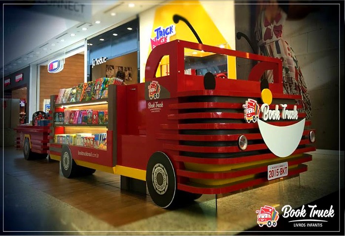Inauguração Book Truck no Beiramar Shopping tem atrações recreativas para crianças