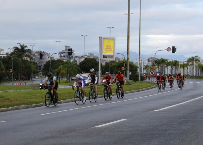 Pistas da Beira-Mar abrem no domingo para praticar ciclismo