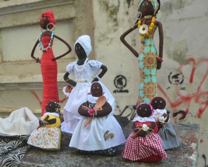 Primeira feira afro-artesanal todas as terças na Escadaria do Rosário