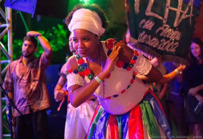 Oficina aberta de danças afrobrasileiras com Xanda Alencar e Charles Raimundo