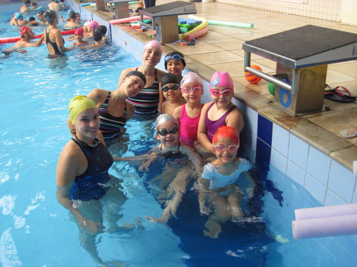Udesc abre inscrições para minicurso gratuito de iniciação à natação para crianças