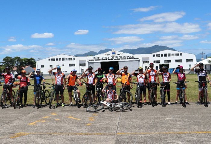 Base Aérea de Florianópolis abre seus Portões com Virada Esportiva Santos Dumont